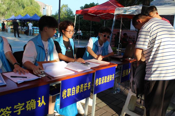 2e1b9bead8dcb8f2c324e754a60efb5 2e1b9bead8dcb8f2c324e754a60efb5